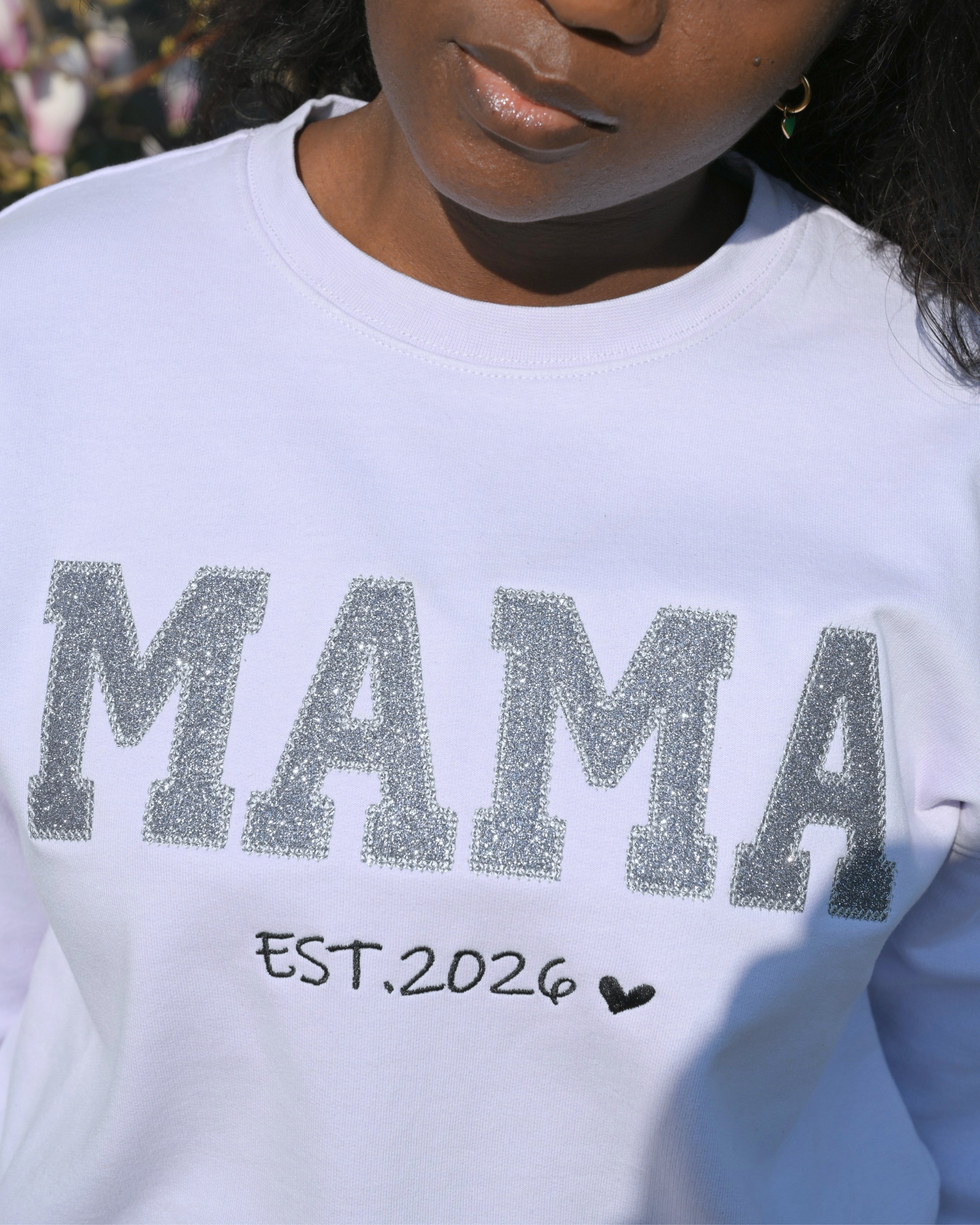 „Mama“ Sweatshirt mit Glitzer